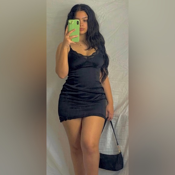 MAPLE MAE MINI BLACK DRESS!!! - Picture 3 of 5